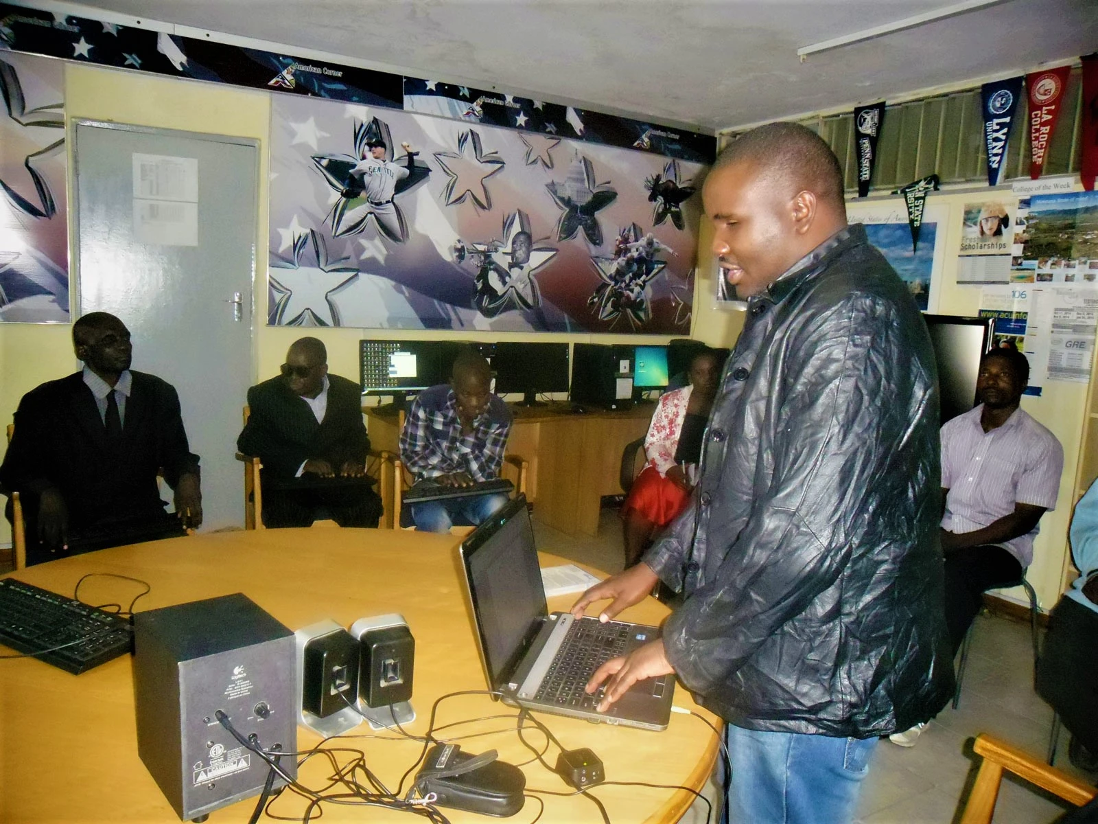 Tafadzwa Nyamuzihwa computer training sessions for the blind shine on.jpg